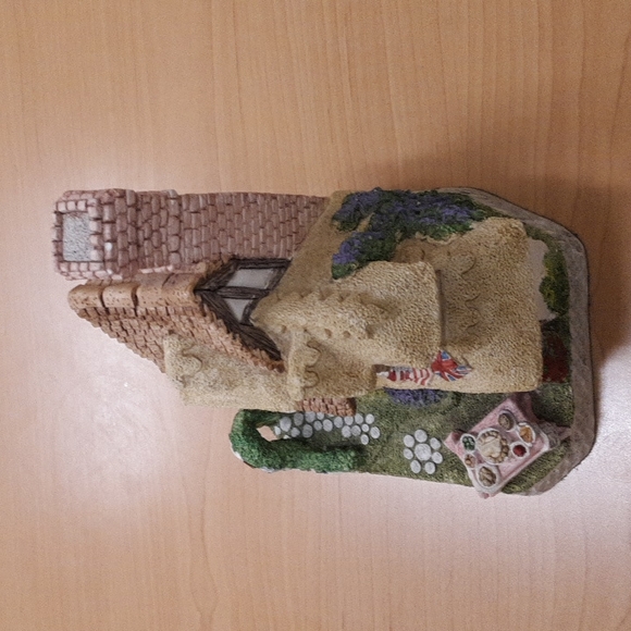 David Winter cottages - Picture 3 of 5